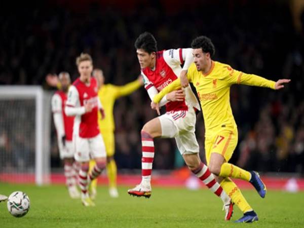 Tin Arsenal 21/1: HLV Arteta lý giải việc sử dụng Tomiyasu